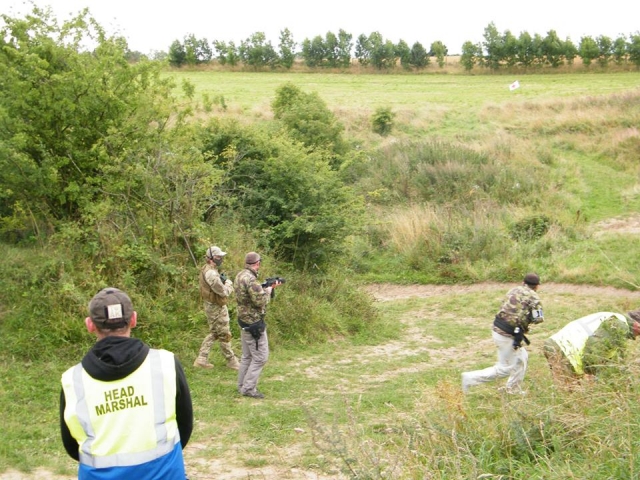  Los mariscales están a la mano 